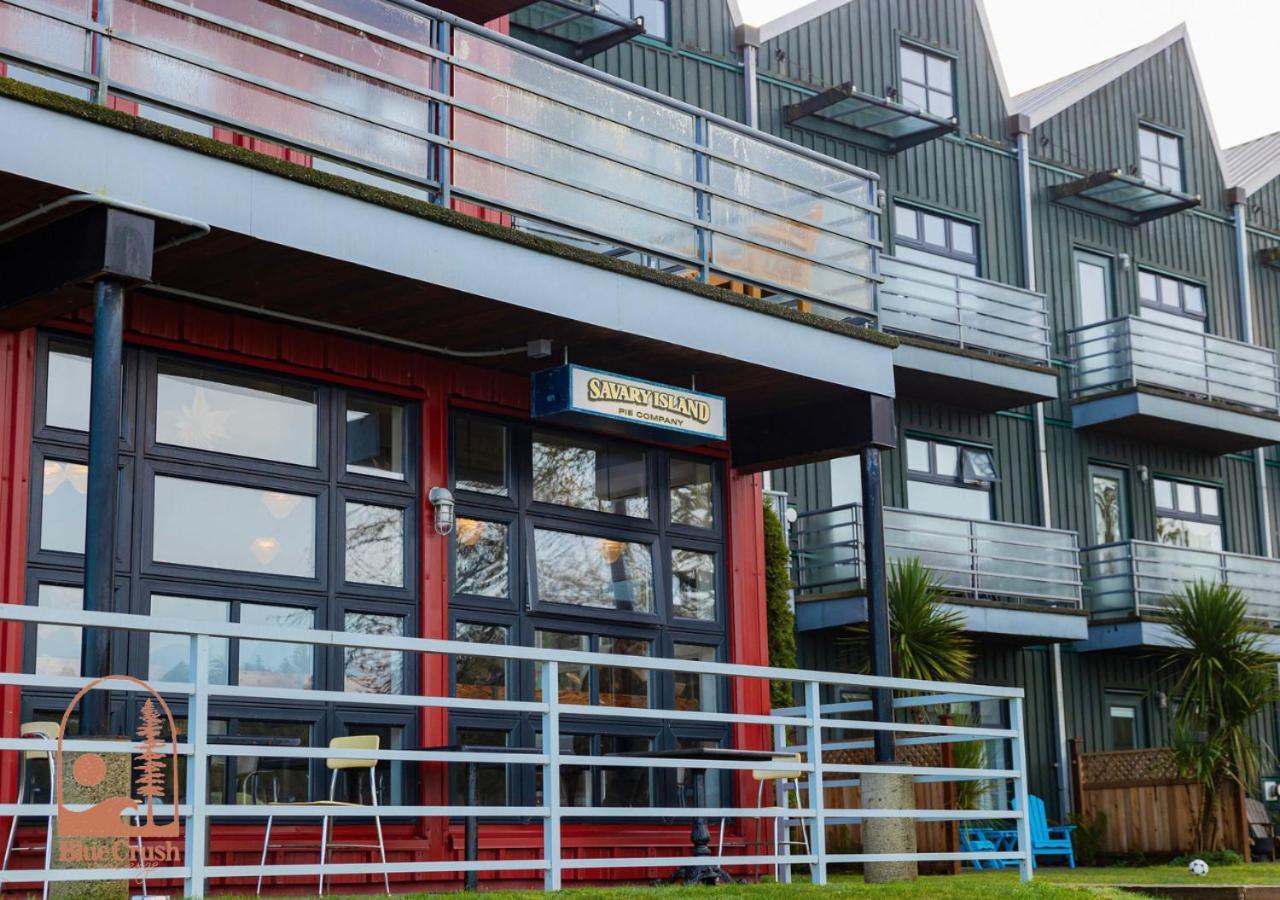 Wave Haven Waterfront Condo Hotel Tofino Eksteriør billede