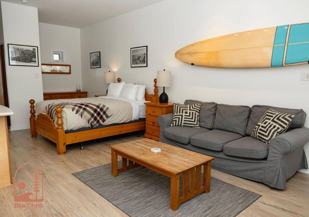 Wave Haven Waterfront Condo Hotel Tofino Eksteriør billede